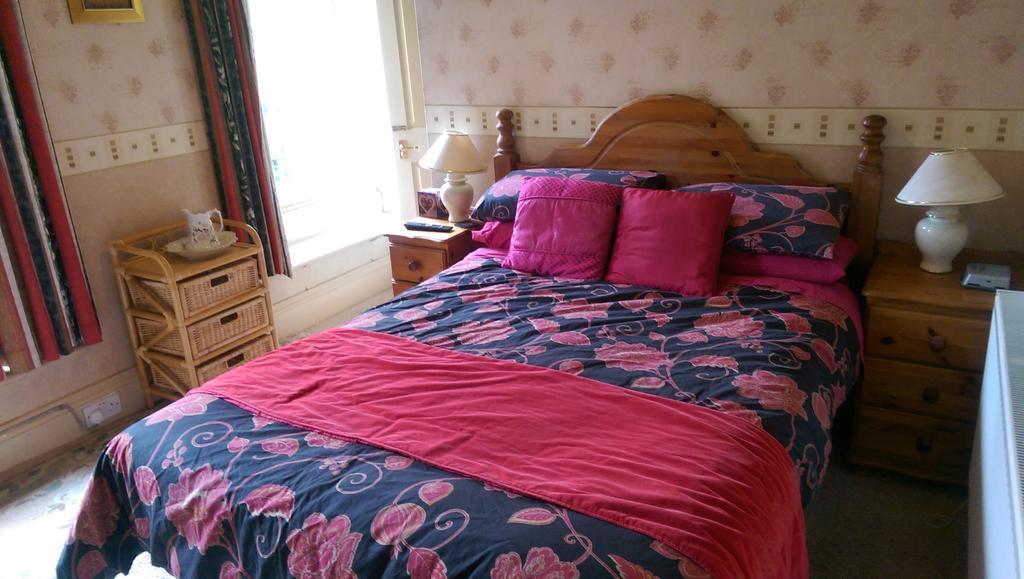 Brynhonddu Country House B&B Abergavenny Exterior photo